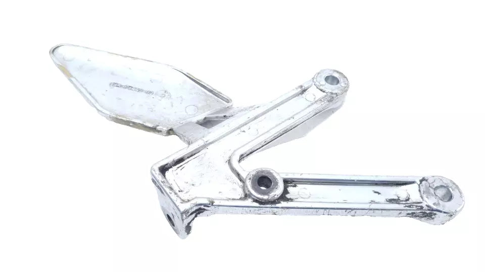 Support de repose-pied avant gauche Yamaha TZR 50 2002 n°2
