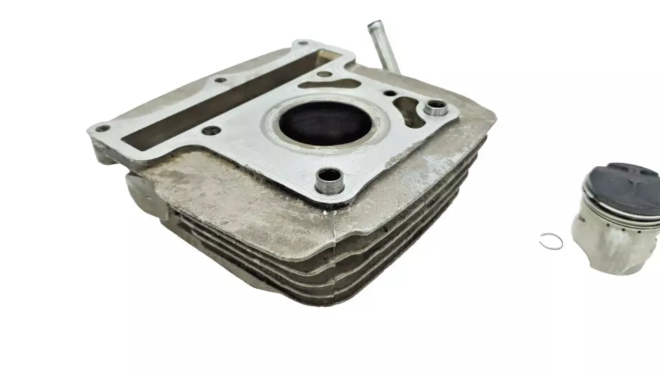 Cylindre & piston 44mm avant 1-2 Hyosung Comet GT 125 2003