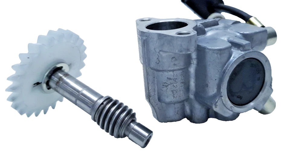 Yamaha TDR 125 1996 Oil Pump #2 Ref: 3BN131010100