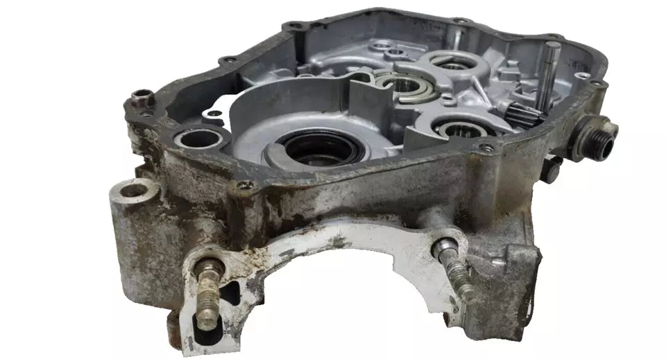 Carter moteur central droit Yamaha DT125R 1990 Réf : 3NC-E5159-00-00