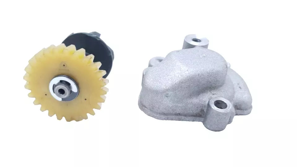 Pompe à eau Yamaha DT125LC 1987 n°19 Réf : 10V-12450-00-00