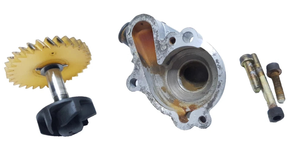 Pompe à eau Yamaha TZR 50 2008 n°3 Réf : 2VRE24500000
