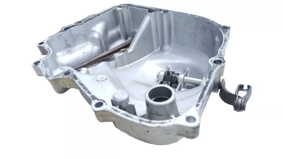 Carter d'embrayage Honda CM 125 T 1981 Réf : 11330-402-000