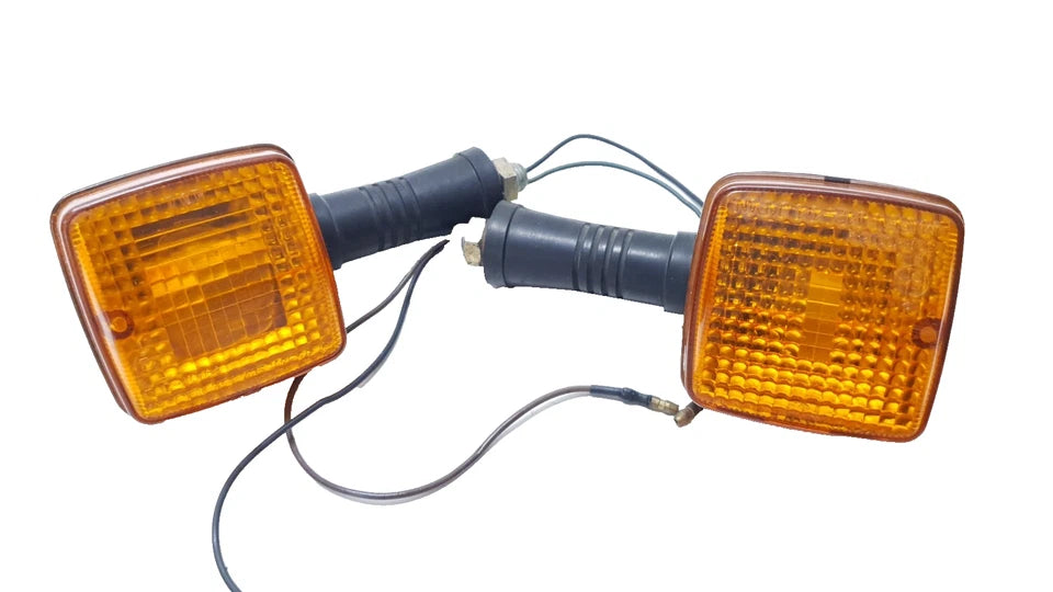 Clignotants arrière Yamaha TDR 125 1990 Réf : 3SHH33300000