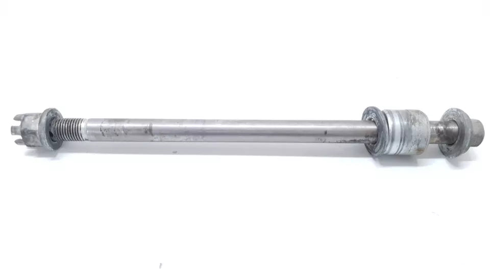 Axe de roue avant Honda CB 125 T 1980 n°2 Réf : 42301-041-030