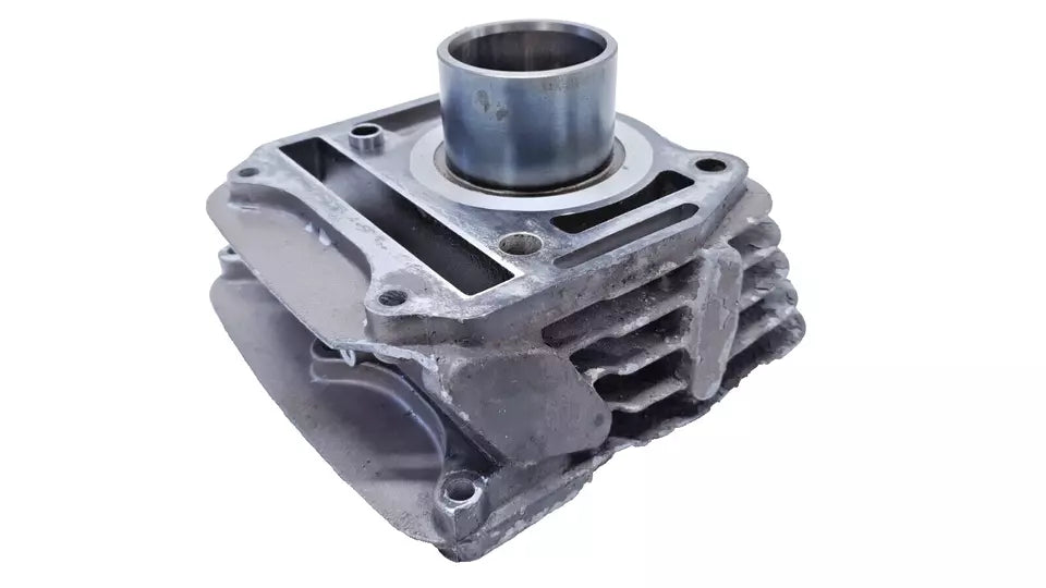 Cylindre & piston 44mm arrière 2-2 Hyosung Comet GT 125 2003 n°2
