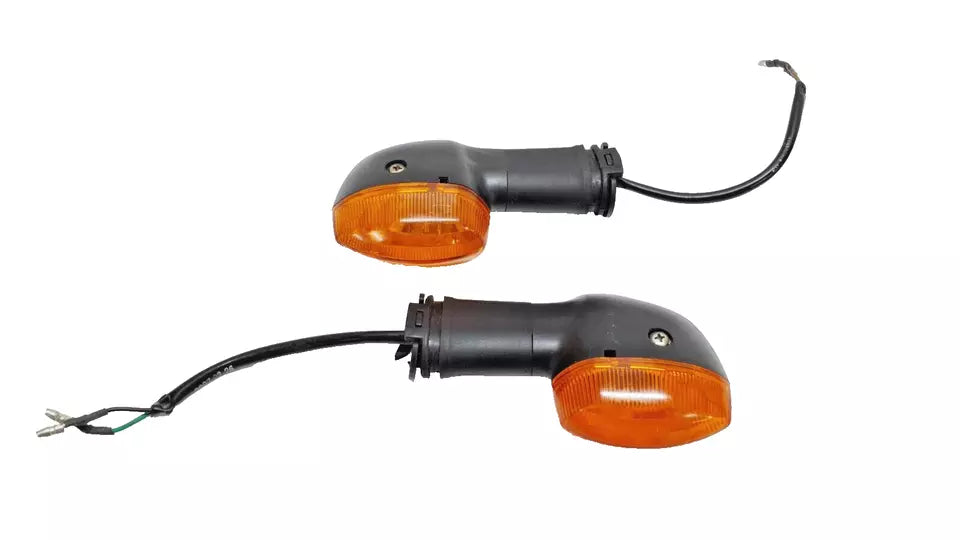 Clignotants avant Yamaha YBR 125 2007 Réf : 3D9-H3310-10-00