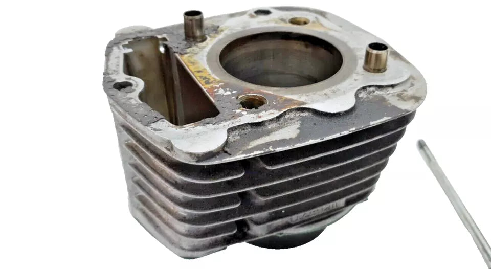 Cylindre & piston 57mm Honda 125 XLS 1980 Réf : 12100-383-030