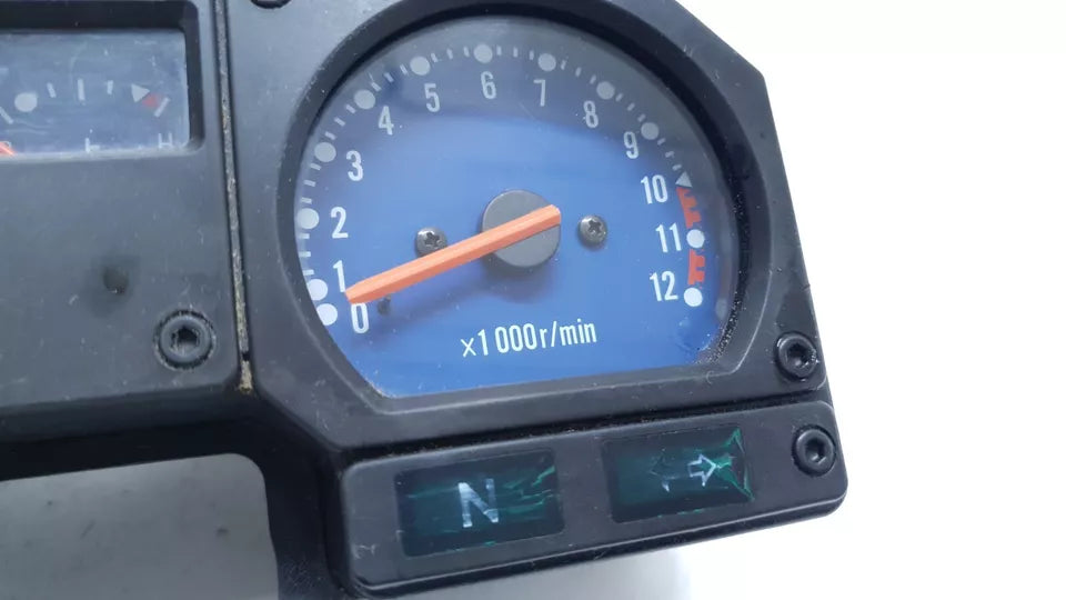 Compteur de vitesse Kawasaki KMX 125 1999 n°2 Réf : 250231242