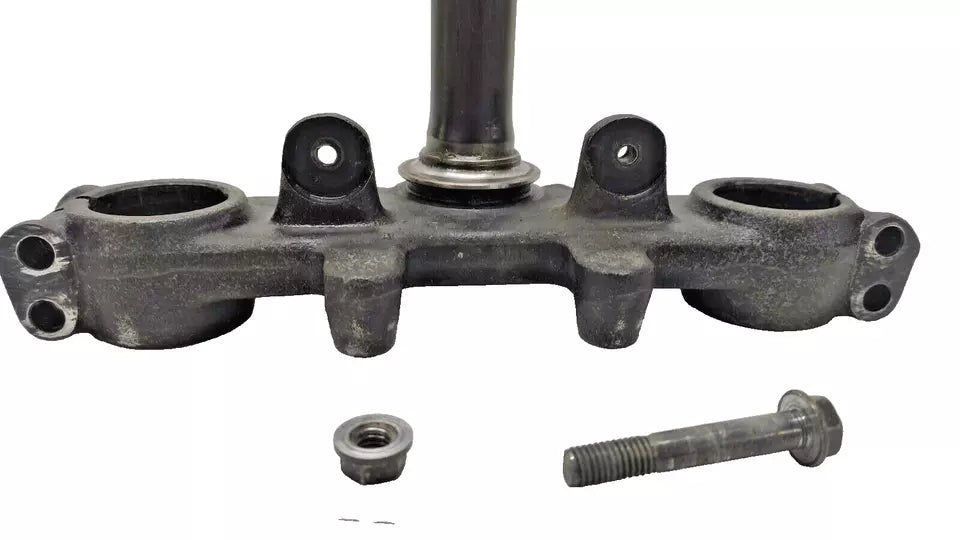 Té de fourche inférieur Kawasaki KMX 125 1991 Réf : 44037-1202
