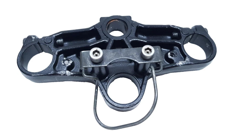 Té de fourche supérieur Yamaha TZR 50 2008 n°3 Réf : 5WXF34351098