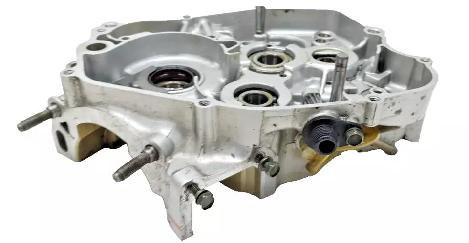 Carter moteur central droit Yamaha DT125R 1999 Réf : 3BN-15121-04