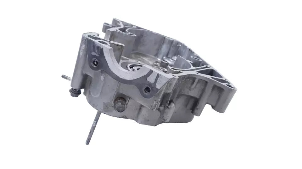 Carter moteur central droit Hyosung Comet GT 125 2005