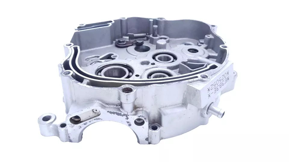 Carter moteur central droit Yamaha YBR 125 2009 Réf : 5VL-W1510-11