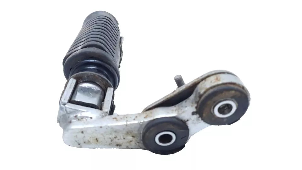 Repose-pied avant droit Honda CM 125 Custom 1986 n°2 Réf : 50630-KB4-000