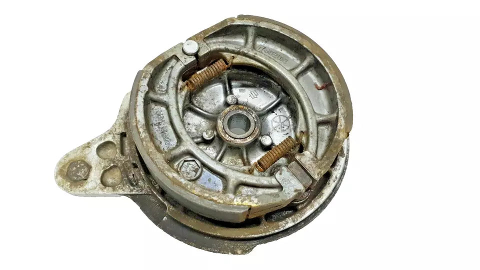 Tambour de frein arrière Suzuki 125 DR 1994-2002 Réf : 64210-44A00-000