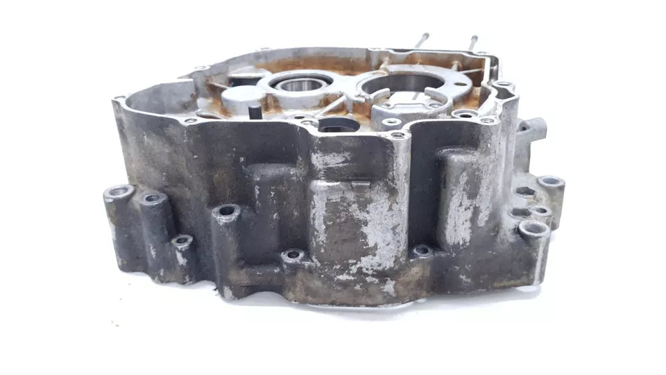 Carter moteur central droit Honda CM 125 T 1978 n°4 Réf : 11100-399-000