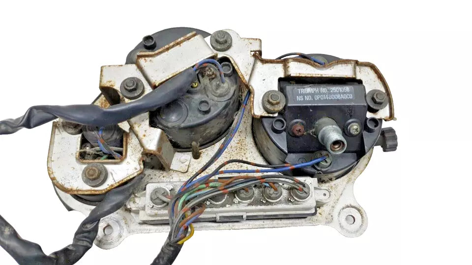 Compteur de vitesse Triumph 900 Tiger 1994