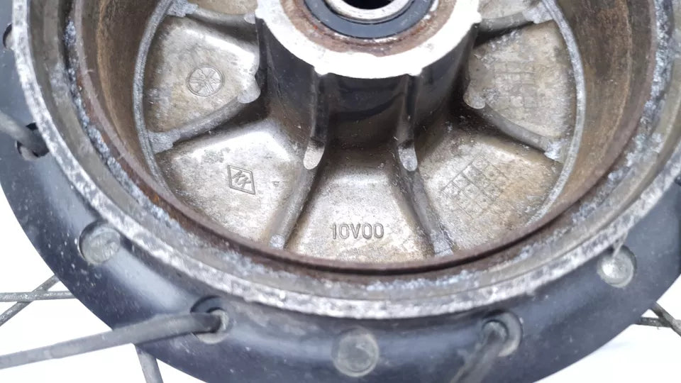 Roue arrière Yamaha DT125LC 1987 n°18 Réf : 94418-18171-00