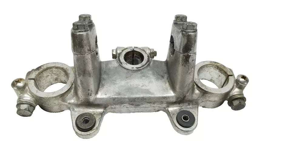 Té de fourche supérieur Suzuki TSX 125 1984 Réf : 51311-01A00-000