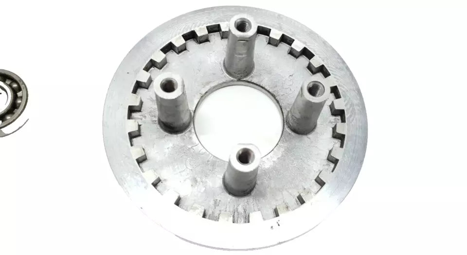 Embrayage complet Honda CB 125 Twin 1979 Réf : 22100-399-000
