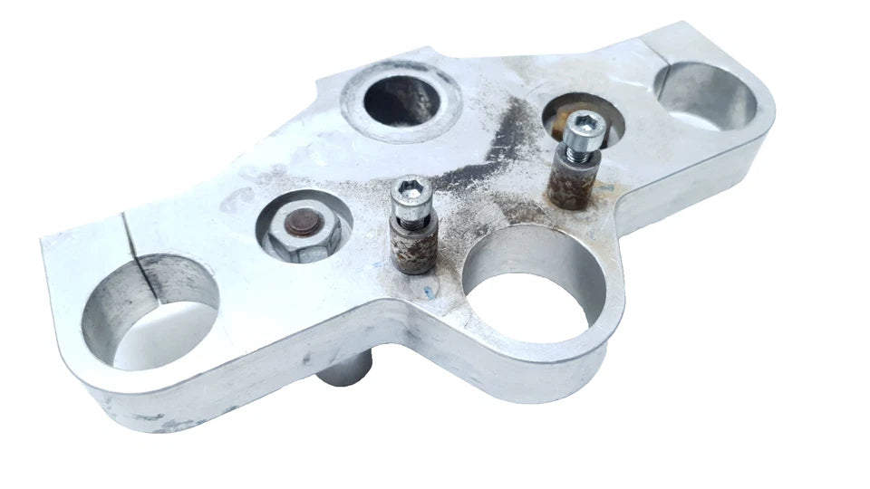 Té de fourche supérieur 2-2 Yamaha TZR 50 2008 n°4 Réf : 5WXF34351098