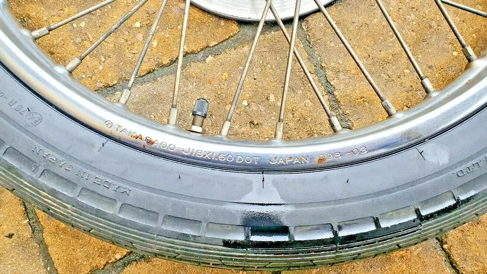 Roue avant Suzuki TU-X 125 1999-2001 Réf : 55311-18420-000