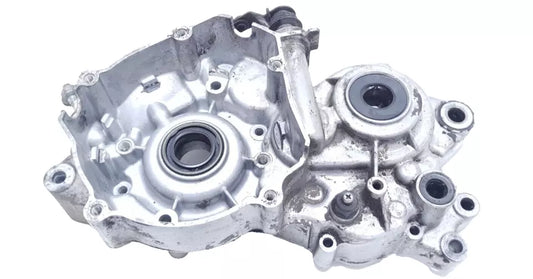 Carter moteur central gauche Yamaha DT125LC 1987 n°16 Réf : 10V-15111-01-00