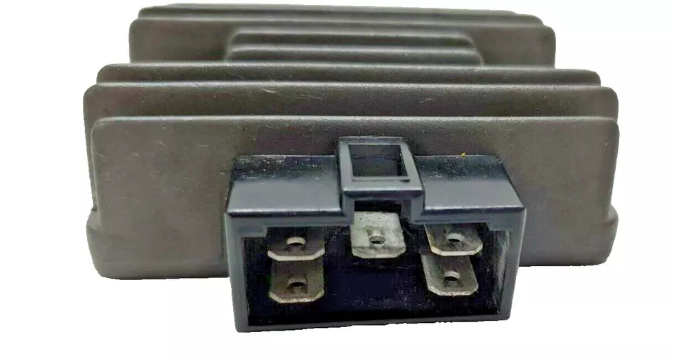 Régulateur de tension Honda NX 125 Transcity 1992