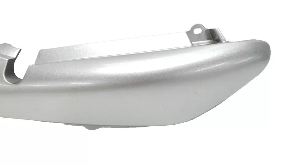 Carénage arrière droit Yamaha YBR 125 2007 Réf 5VL-F472K-00-P1