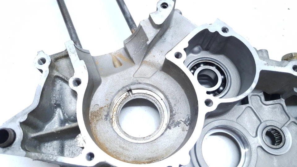 Carter moteur central droit Yamaha TZR 50 2008 n°3 Réf : 5WXE51501000