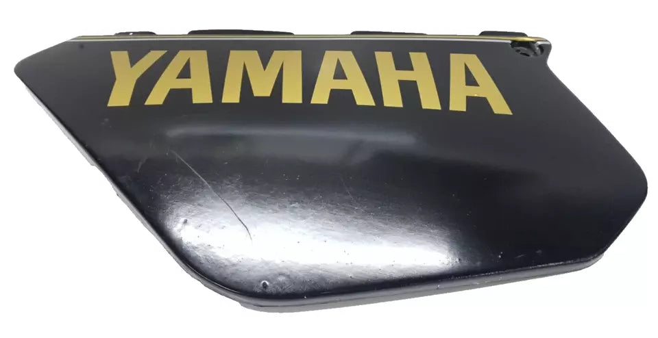 Carénage arrière latéral gauche Yamaha DT125R 1996 Réf : 3BN-21711-10-00