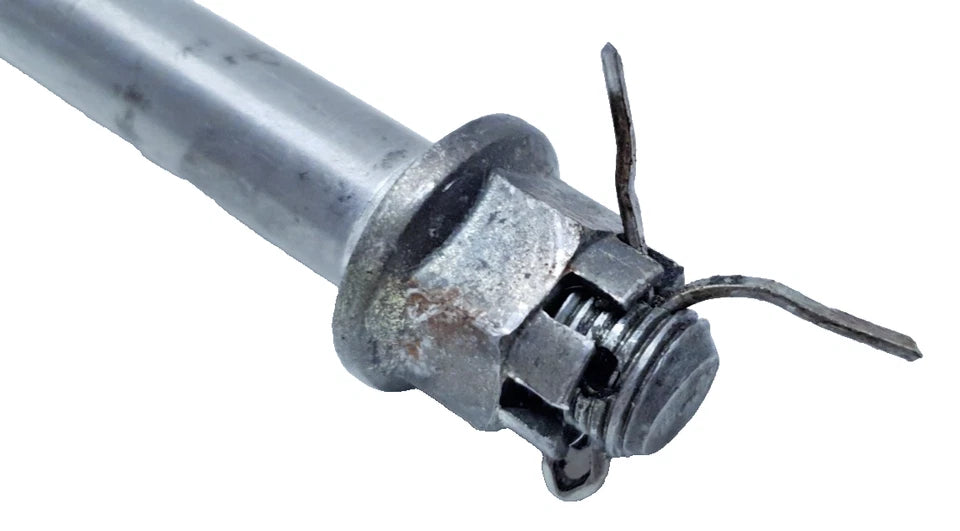 Axe de roue avant Honda CM 125 T 1980 Réf : 42301-401-660