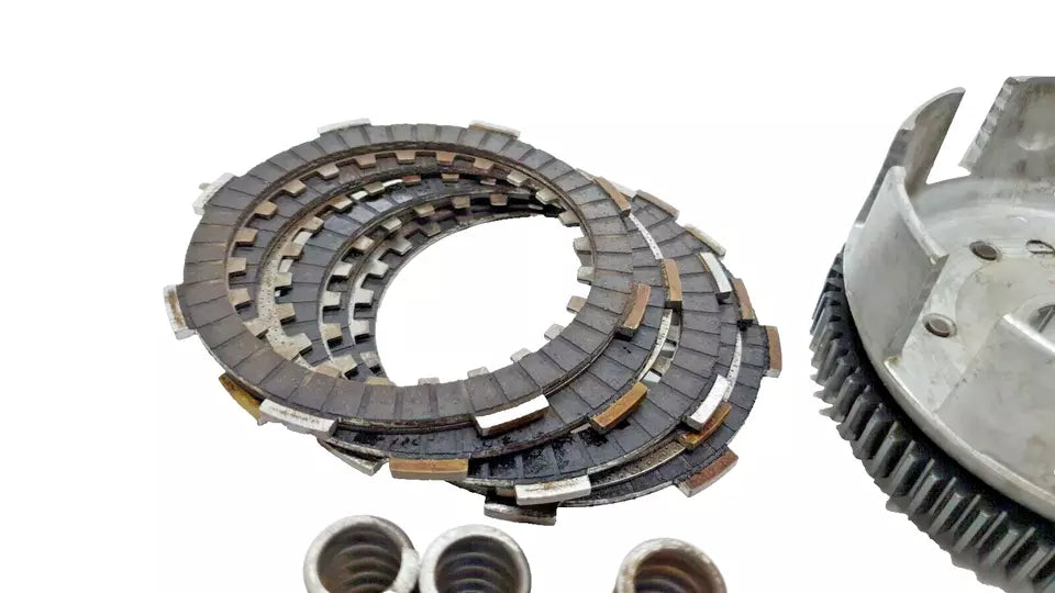 Embrayage complet Honda CB 125 Twin 1979 Réf : 22100-399-000