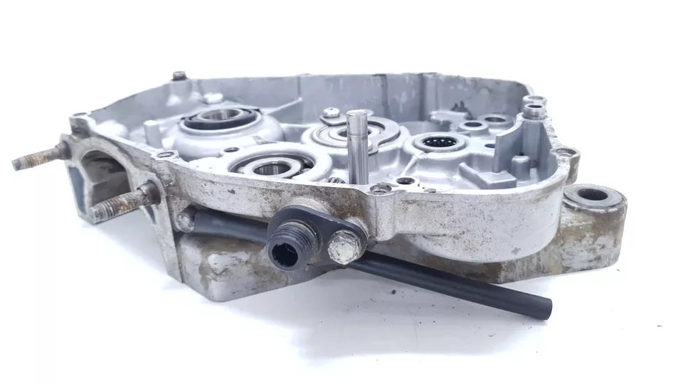 Carter moteur central droit Yamaha DT125LC 1983 n°2