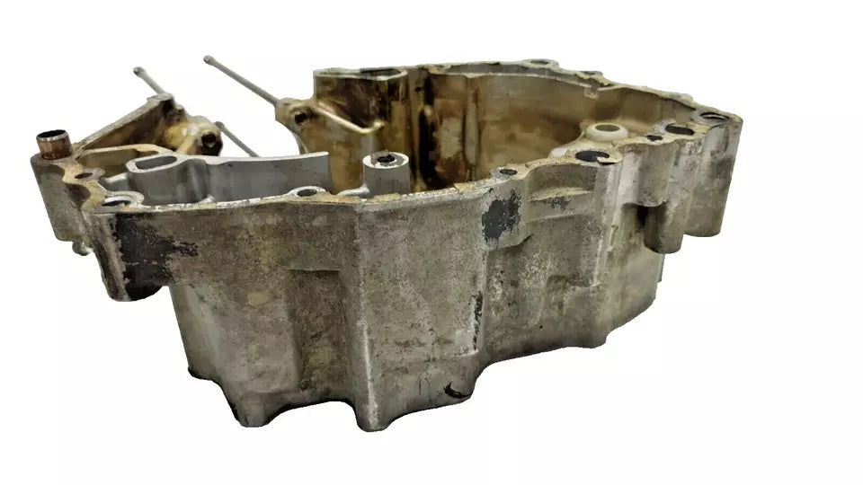 Carter moteur central D Honda CM 125 Custom 1986 Réf : 11100-KC2-000