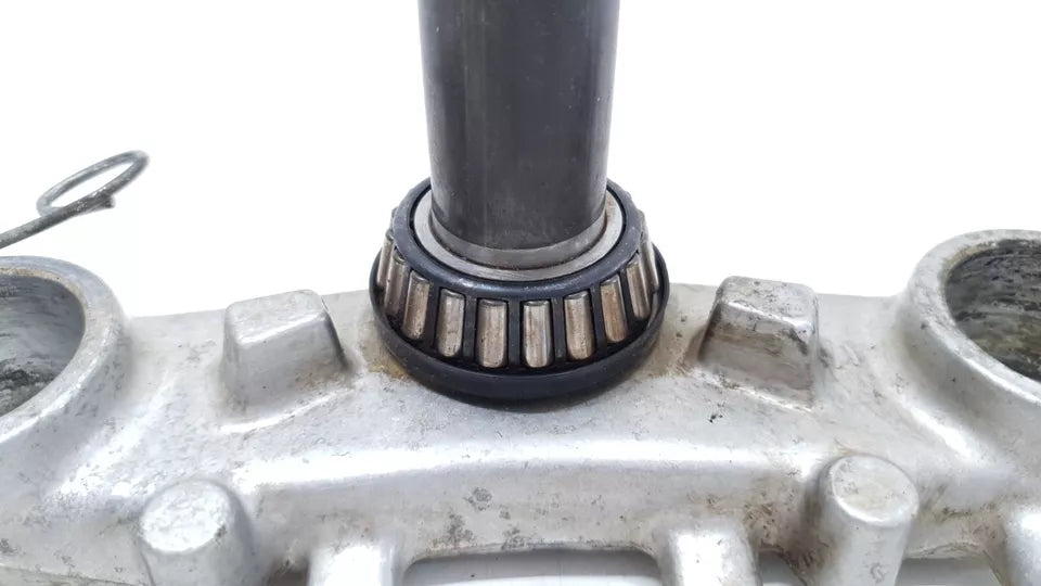 Té de fourche inférieur Yamaha DT125R 1998 Réf : 3BN-23340-00-00