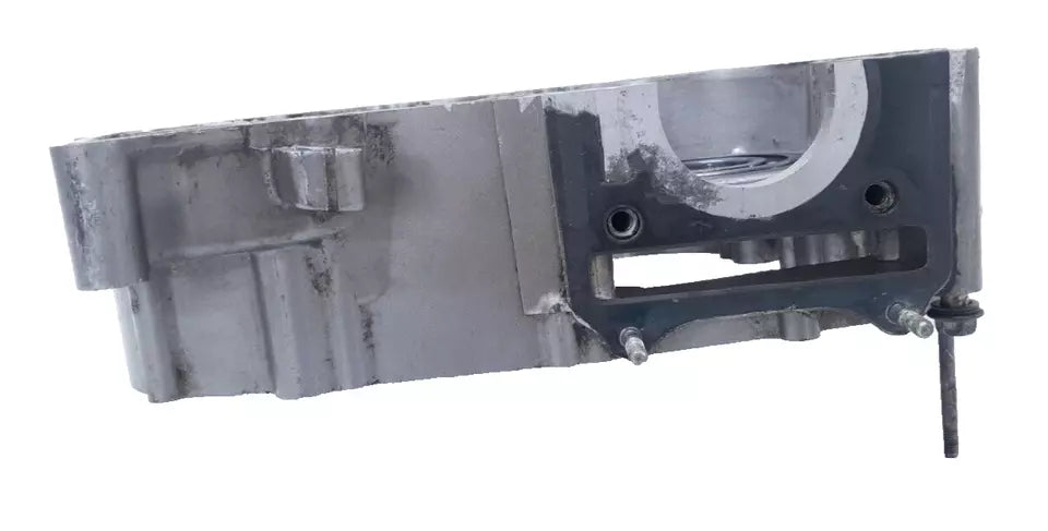 Carter moteur central droit Hyosung Comet GT 125 2005