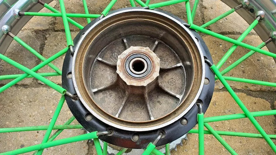 Roue arrière Yamaha DT125LC 1984 34Y
