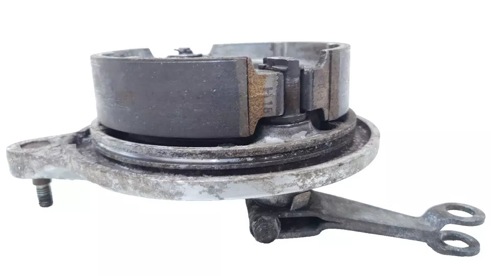 Tambour de frein arrière Honda CM 125 Custom 1986 n°2 Réf : 43100-399-023