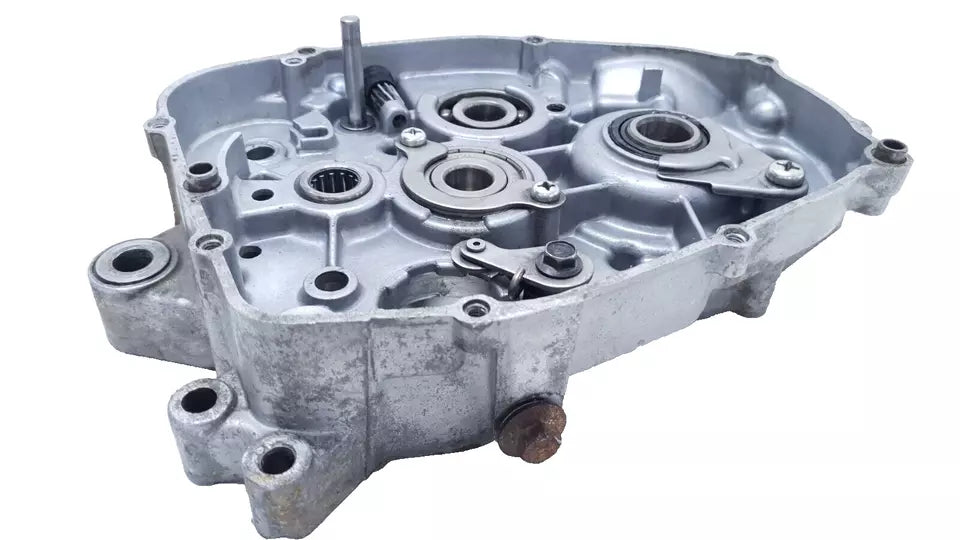 Carter moteur central droit Yamaha DT125LC 1982 n°3
