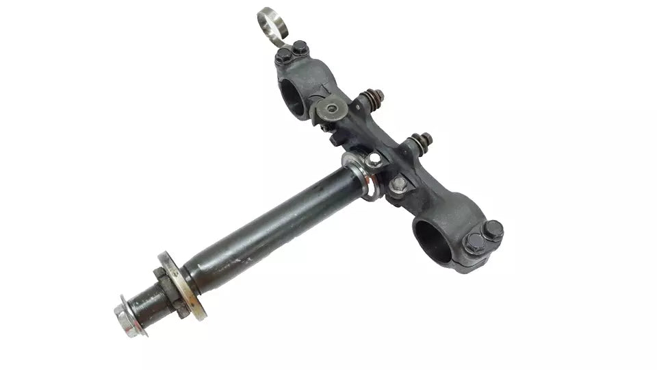 Té de fourche inférieur Yamaha DT125LC 1982 10V