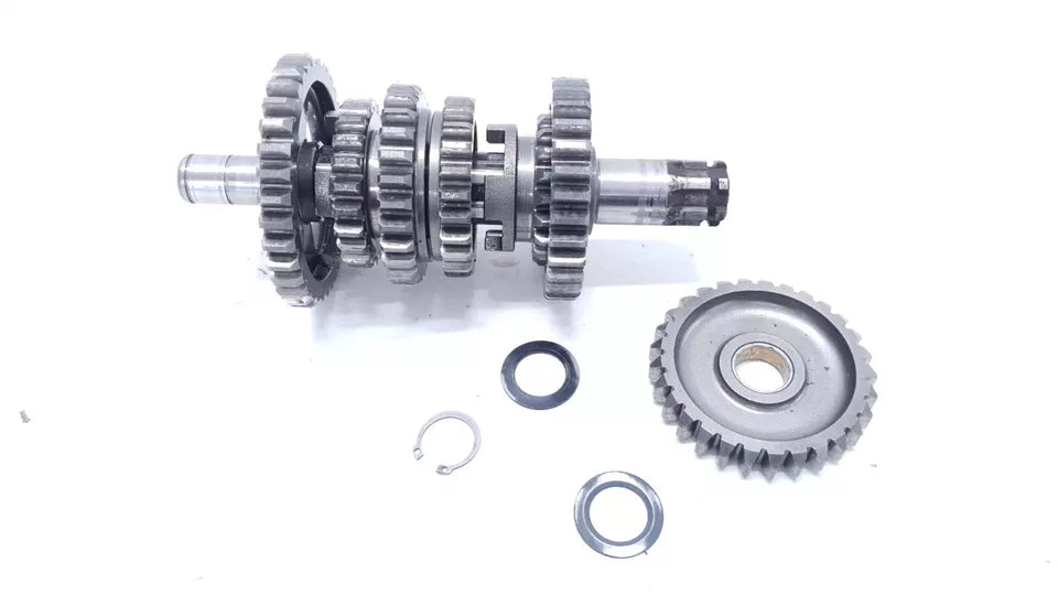 Arbre secondaire de boite de vitesse Yamaha DT125LC 1983 n°2