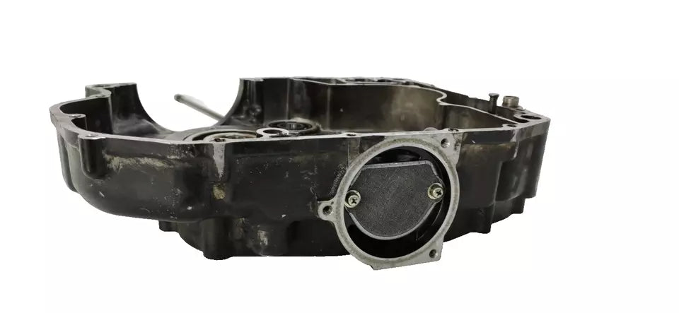 Carter central droit Suzuki 600 DR 1985-1989 Réf : 11300-14A05-000