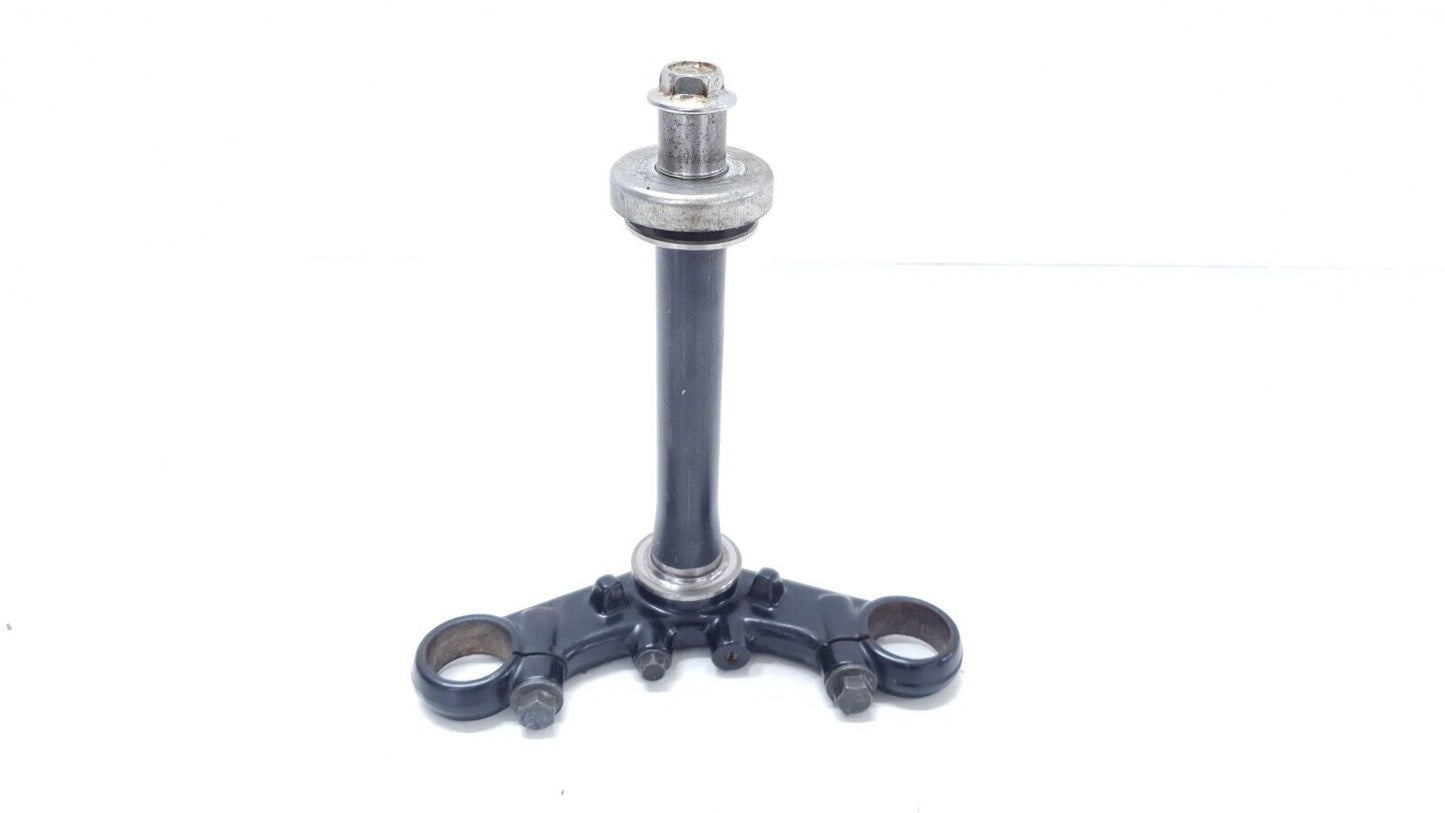 Té de fourche inférieur Yamaha TZR 50 2002 Réf : 4YV-F3340-00-00