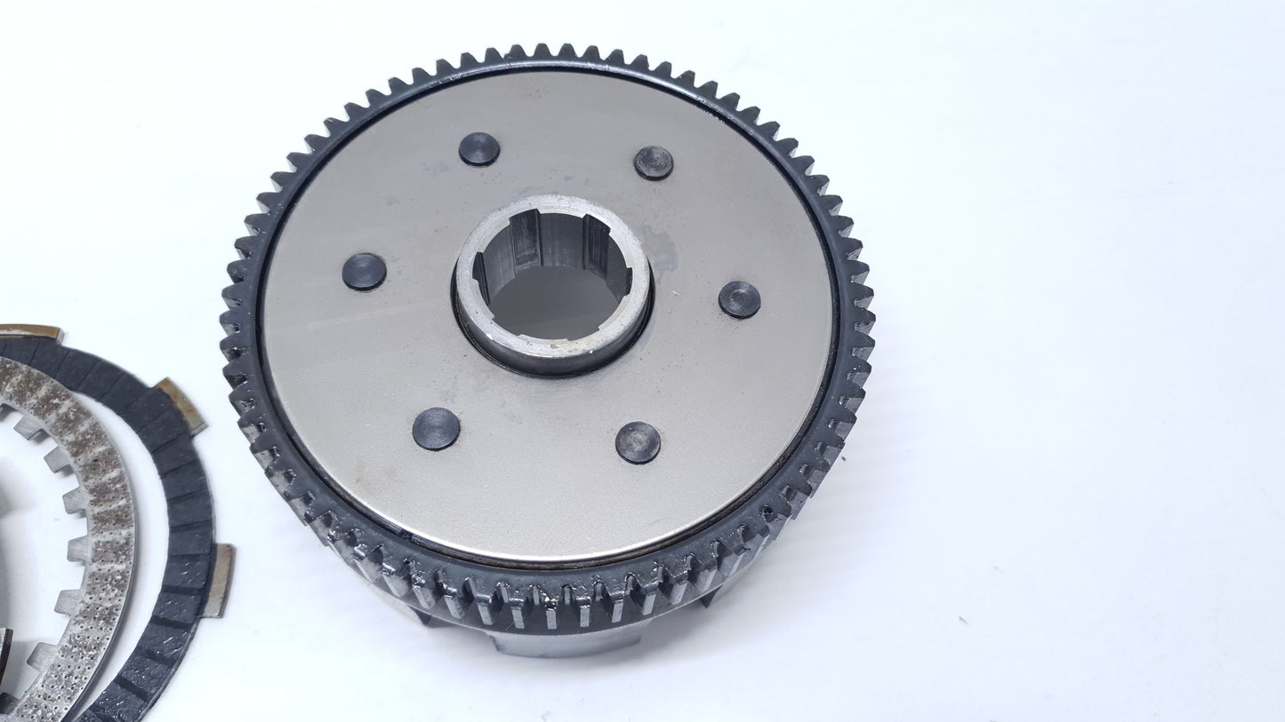 Embrayage Honda CB 125 T 1980 n°2 Réf : 22100-399-000 Clutch