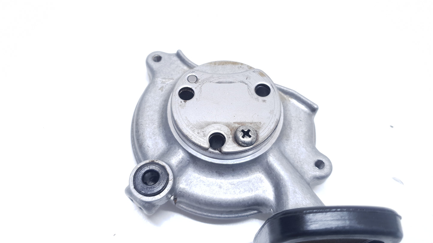 Pompe à huile Honda CB 125 T 1980 n°2 Réf : 15100-399-000 Oil pump