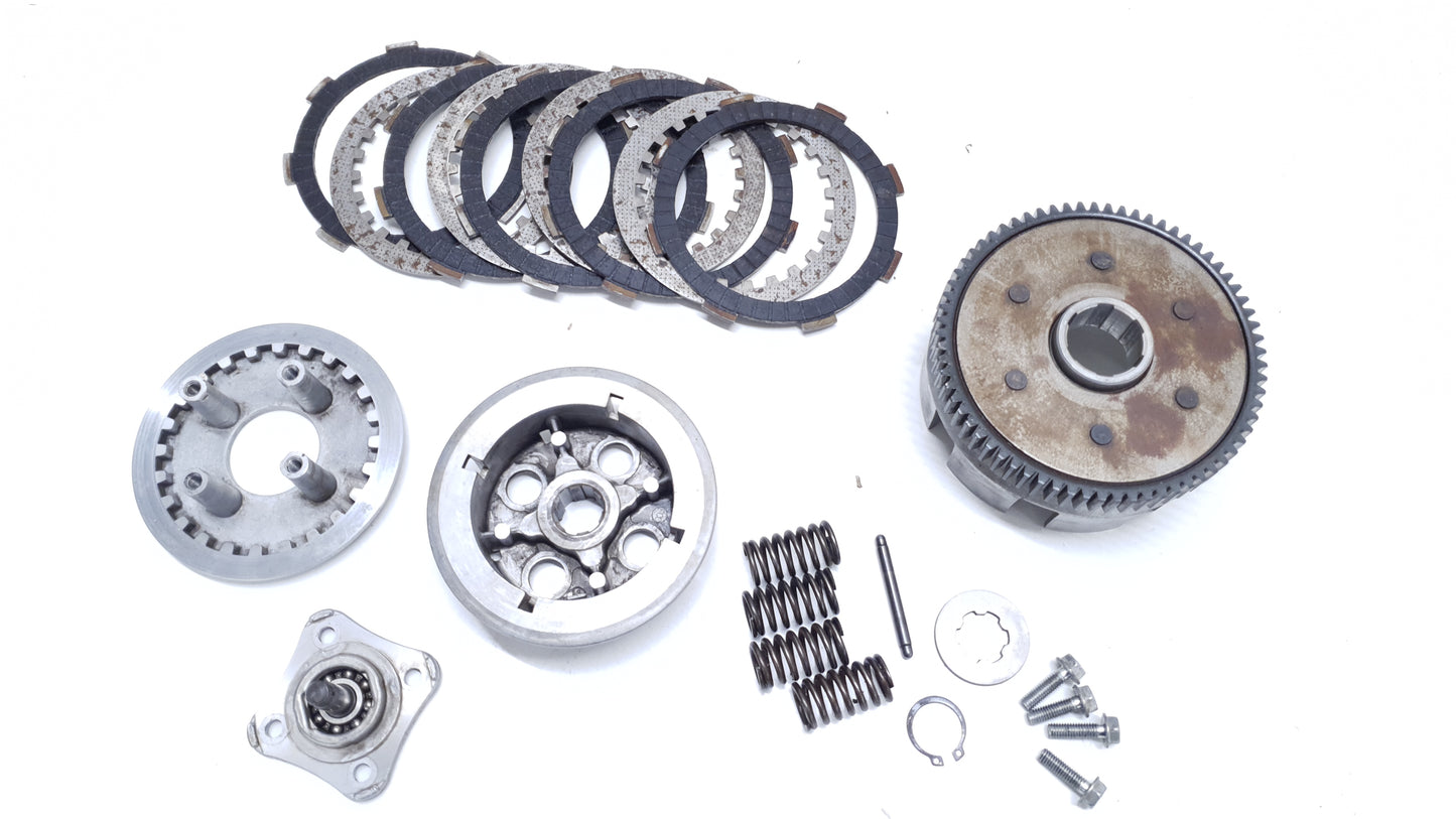 Embrayage Honda CB 125 T 1980 n°3 Réf : 22100-399-000 Clutch