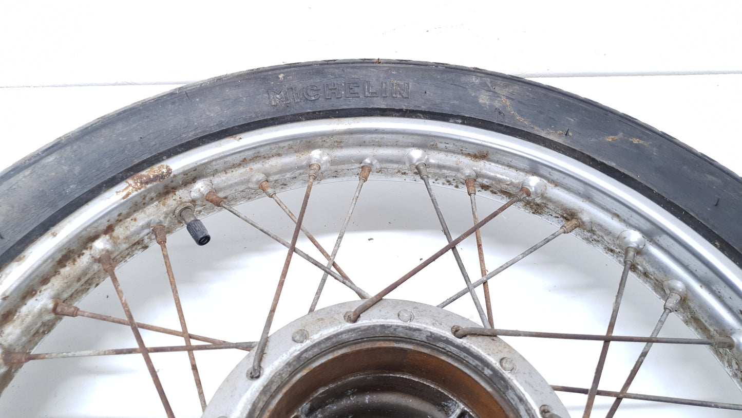 Roue arrière Honda CB 125 T 1980 n°3 Réf : 42701-399-003 Rear wheel