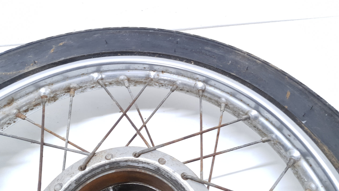 Roue arrière Honda CB 125 T 1980 n°3 Réf : 42701-399-003 Rear wheel